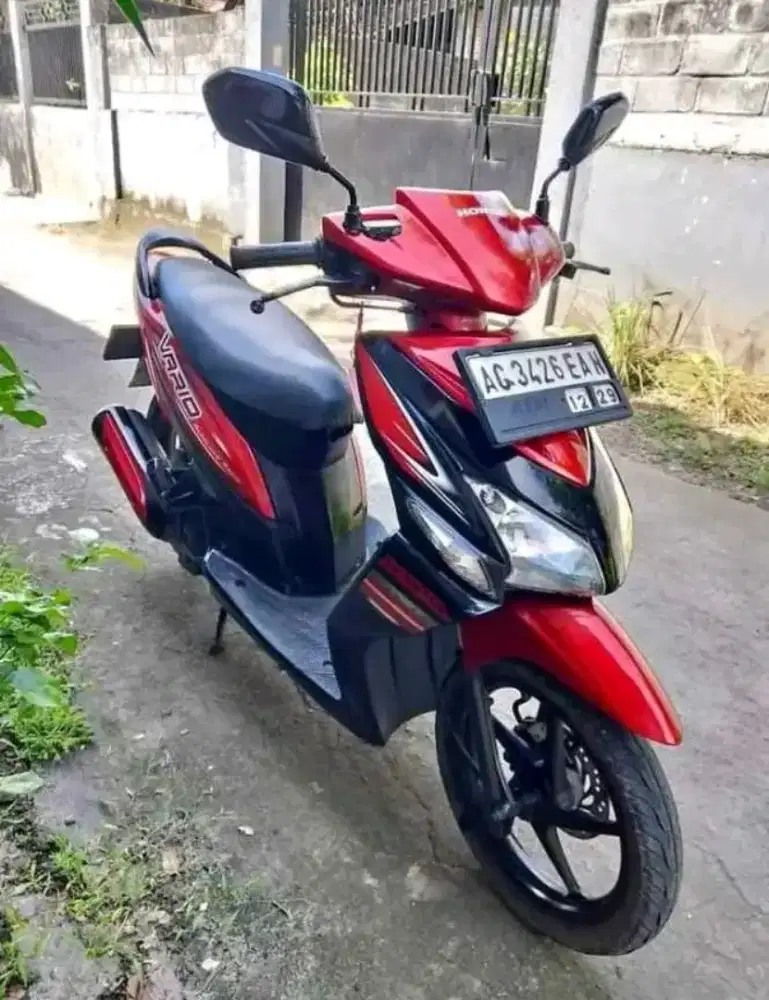 Dijual Vario 2009