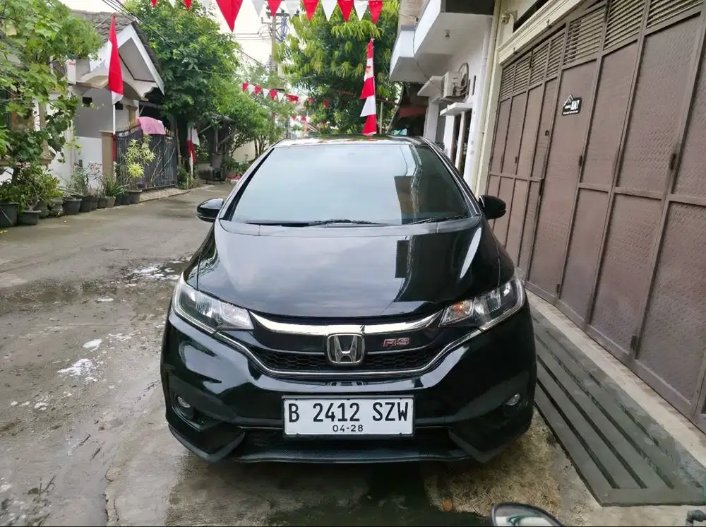 Honda Jazz RS CVT AT Matic Tahun 2018 Hitam , 2019