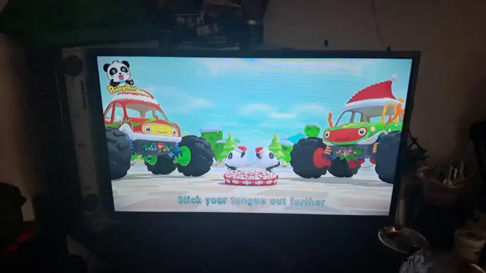 TV panasonic 32 inch digital