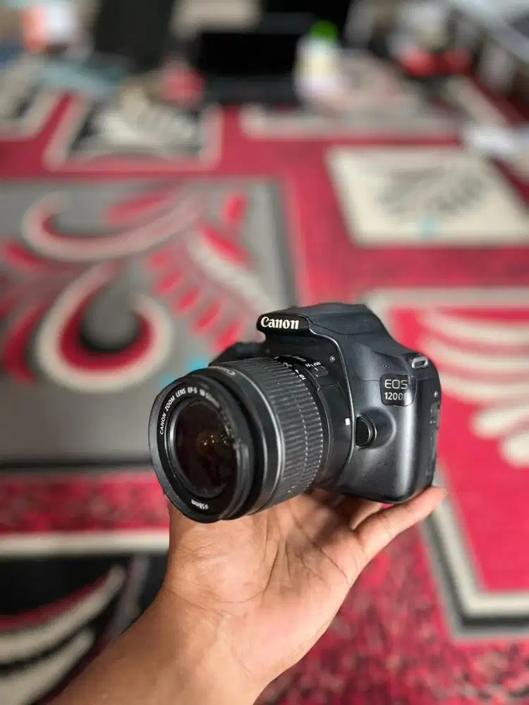 Dijual kamera dslr 1200d cocok untuk pemula