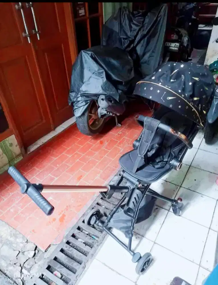 Stroller lipat 2 arah