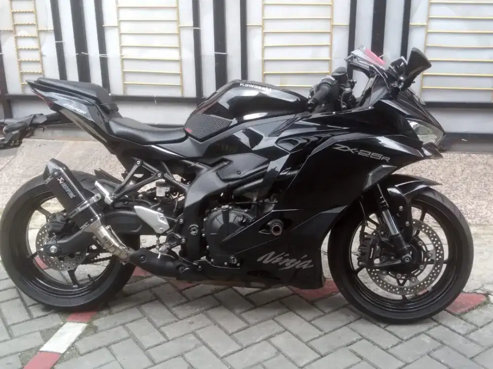 Dijual segera Motor Kawasaki ZX-25R