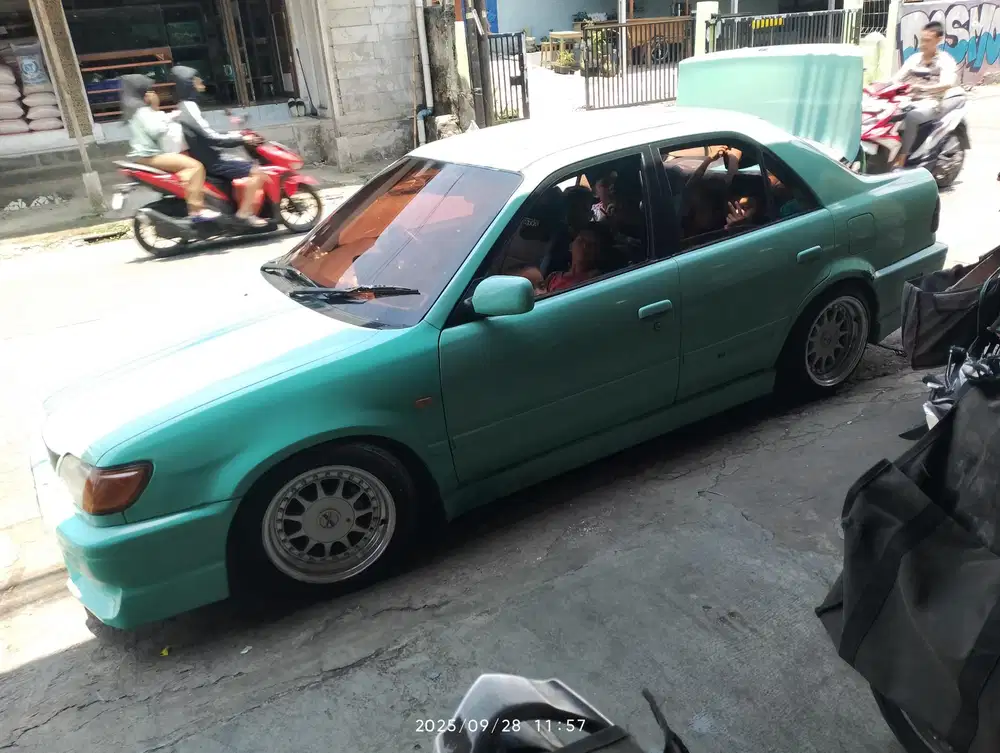 Toyota Soluna 2000 Bensin