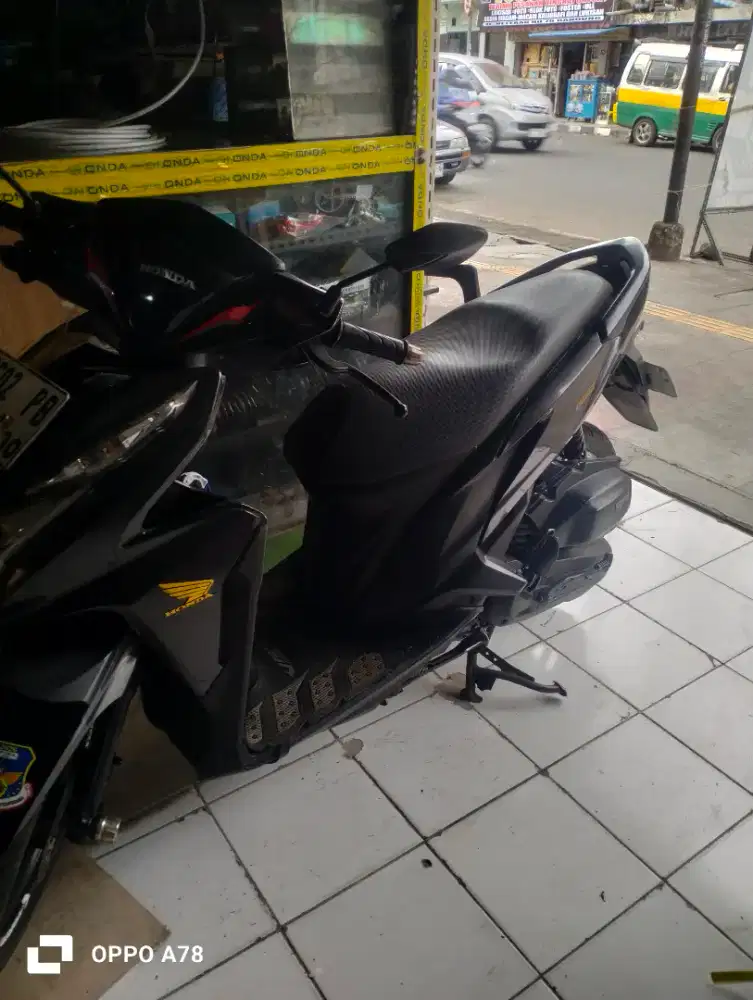 VARIO 125 CC ISTIMEWA