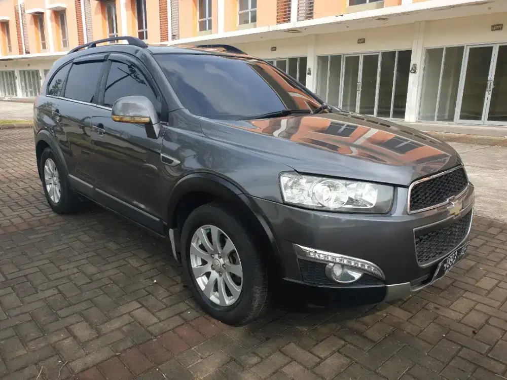 Chevrolet Captiva desel mewah 2011 LTZ