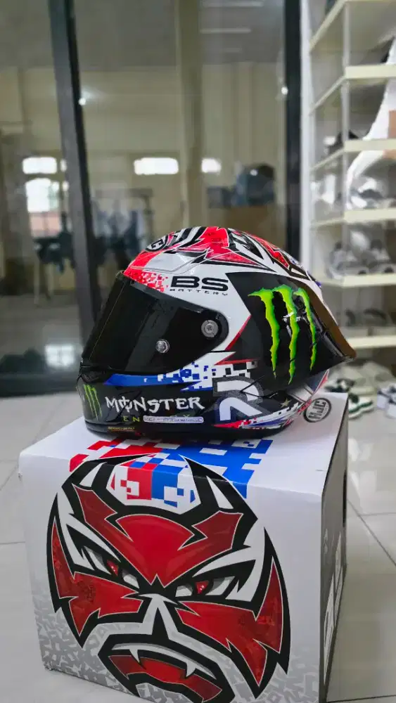 HJC RPH 1N ( LIKE NEW) 2025