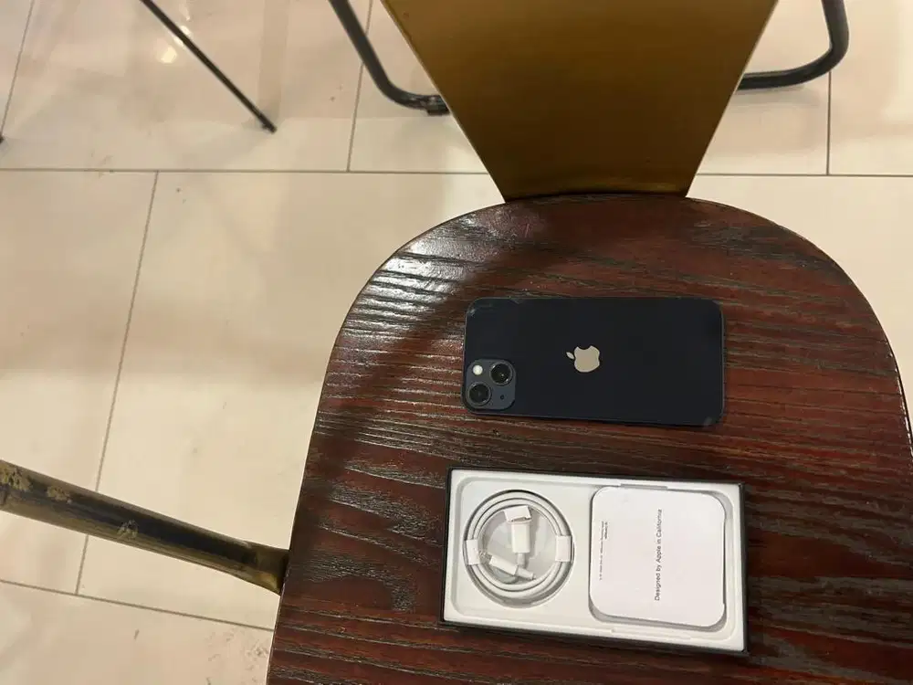 iphone 13 128gb wahh ada masih baru