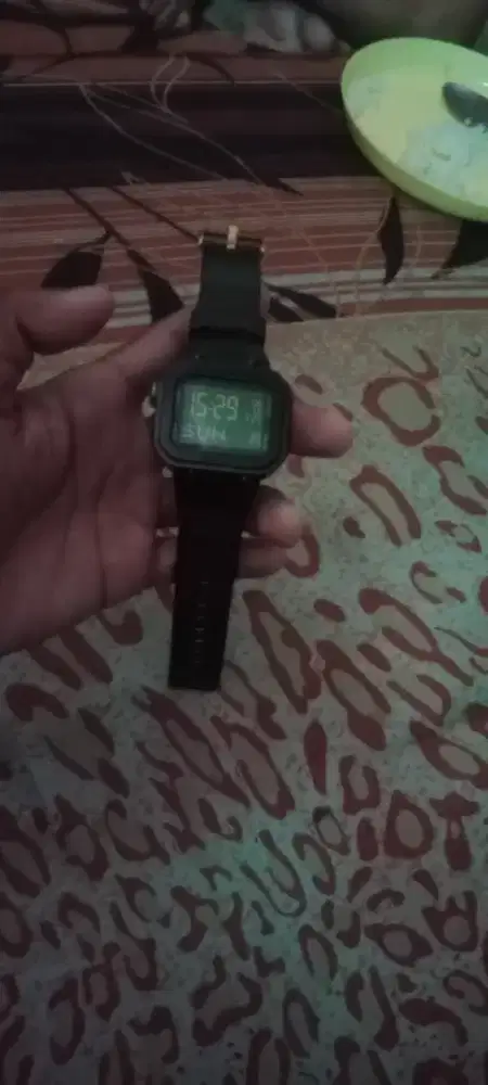 Jam levis ltb levi's