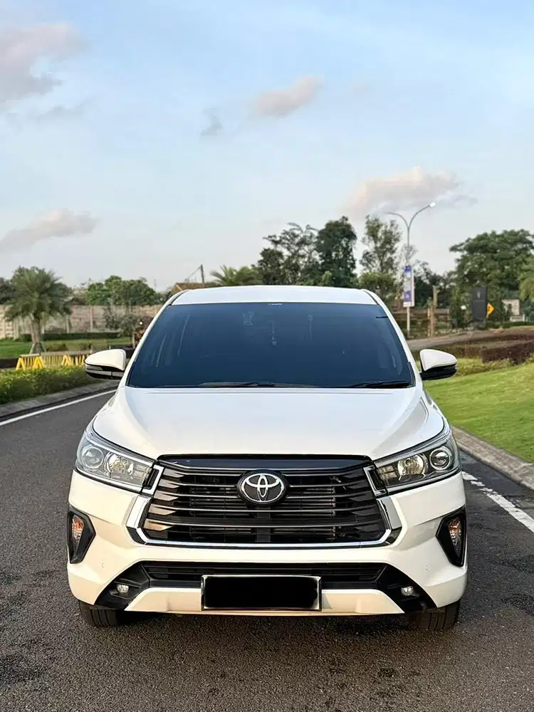 KM 15RB ASLI + MASIH PLASTIKAN! Toyota Innova V 2.4 Diesel A/T 2012
