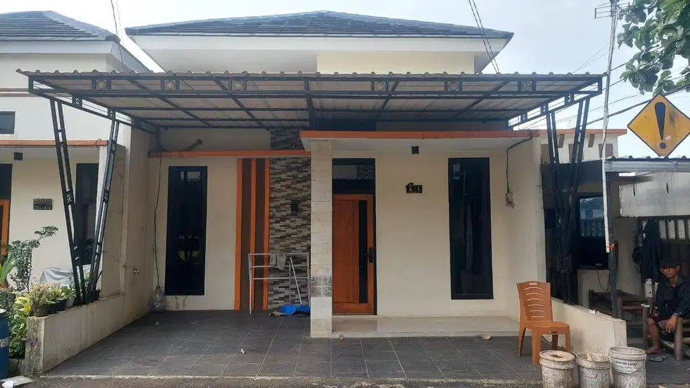 Rumah Over Kredit Cicilan 4 Jutaan  Belakang Pemda Cibinong