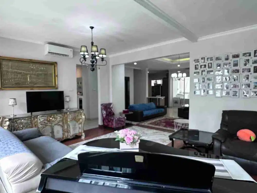 rumah bagus dalam townhouse turun harga kebayoran baru dekat sekolah mentari dan rumah sakit ,kebayoran baru