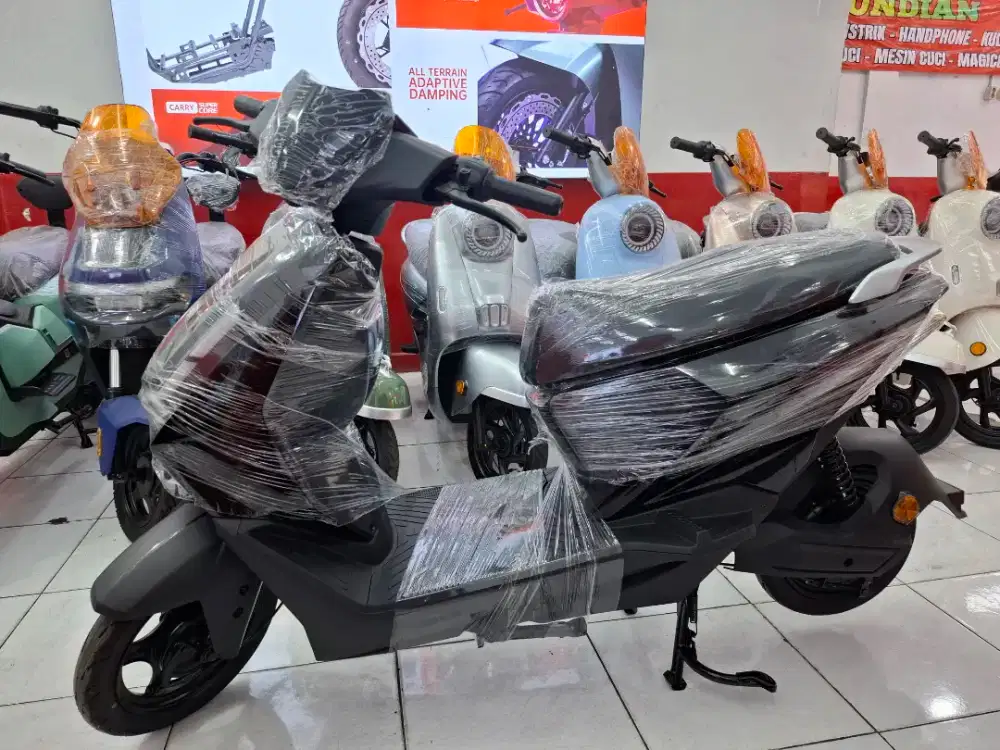 Sepeda Listrik Uwinfly D66B Hitam