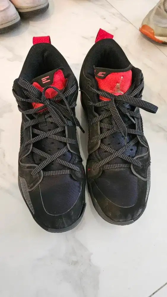 Sepatu air jordan asli