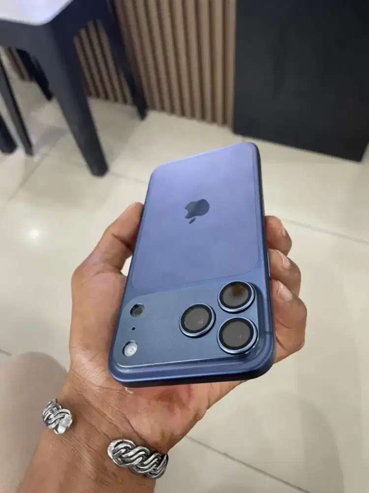 iPhone 17 proMax 256gb iBox