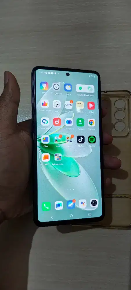 VIVO V27E RAM 8GB/256GB