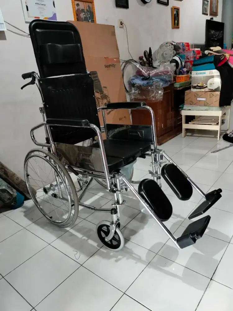 Kursi Roda Serenity FS609GCU