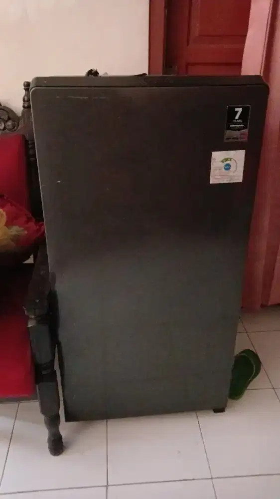 Sale kulkas aqua 1 pintu msh garansi masih ok banget
