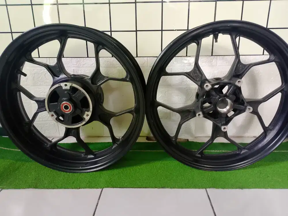 Velg original yamaha xsr155