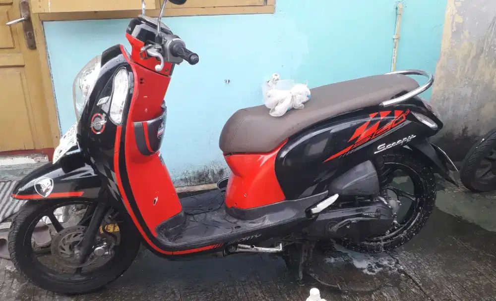 Honda Scoopy 2013