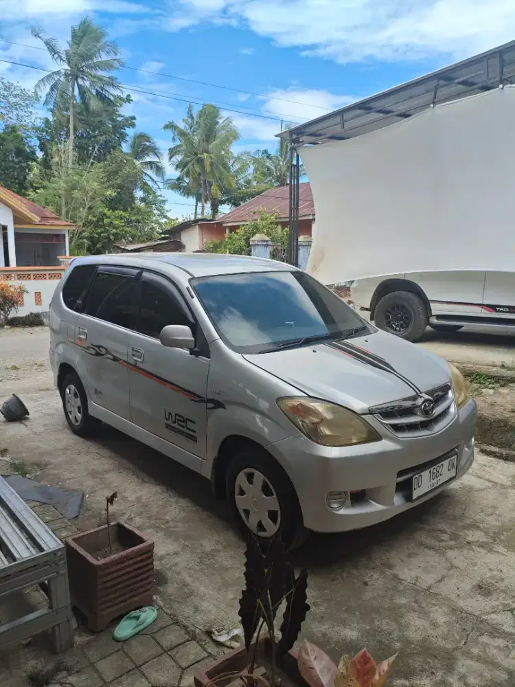 Toyota Avanza 2008