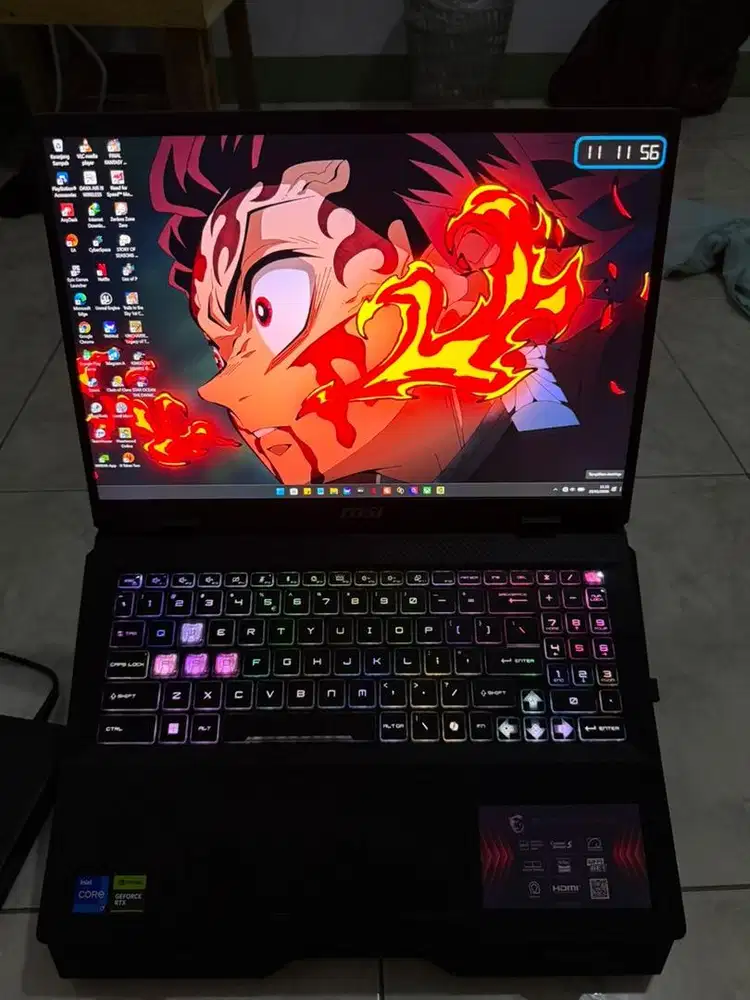 Laptop msi sword 16hx
