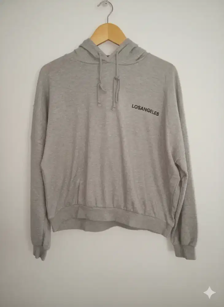 Hoodie bekas jaket bekas switer bekas kaos bekas baju bekas