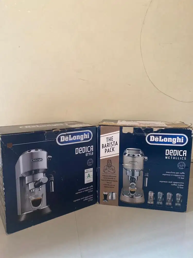 Mesin kopi DELONGHI DEDICA