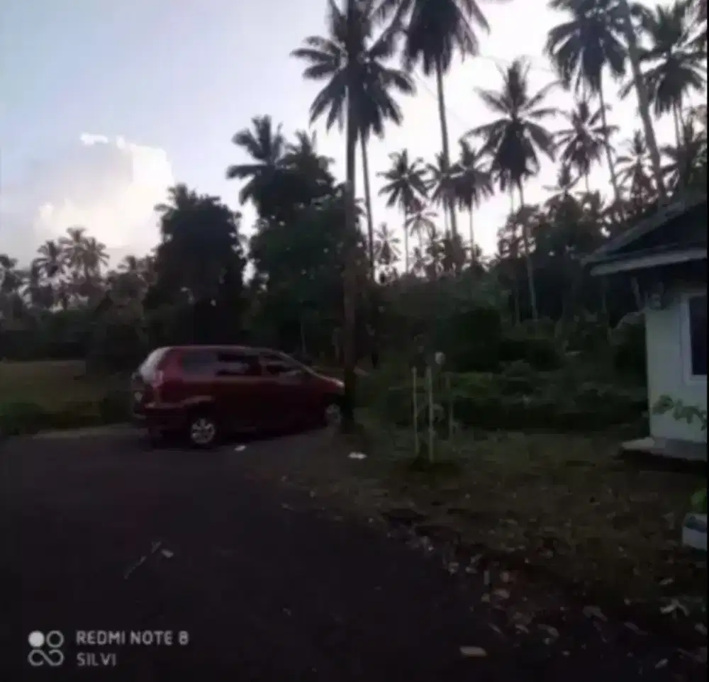 Dijual tanah cocok buat perumahan komplx ramai