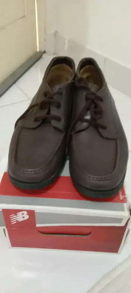 Jual sepatu pria kulit asli