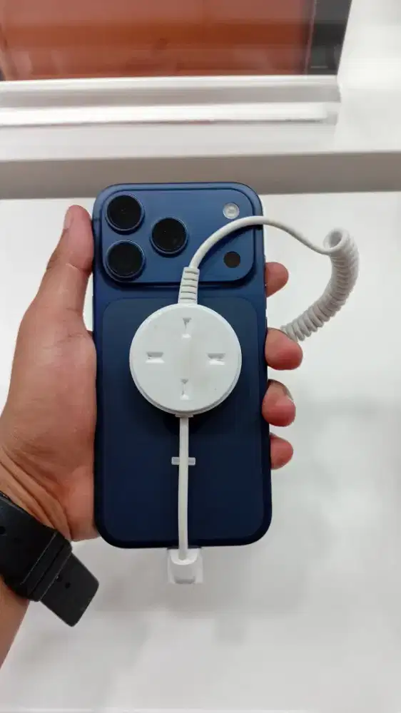 READY IPHONE 17 PRO KREDIT INDODANA BUNGA 0% GRATIS 2X CICILAN