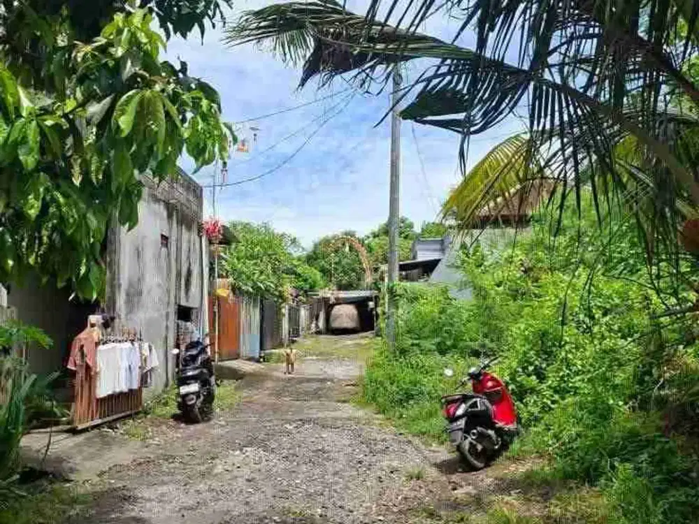di jual tanah dengan luas kecil lokasi jalan mengelak ungasan dekat ke pantai melasti