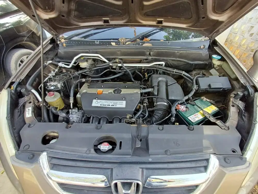 Jual cepat. Crv gen 2 thn 2004