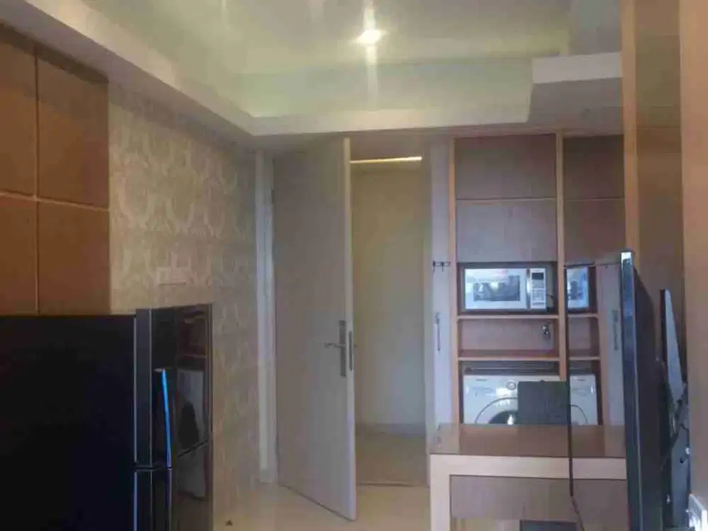 JUAL APARTEMEN LA RIZ MANSION KONEKTING PAKUWON MALL SURABAYA UNIT BAGUS NYAMAN