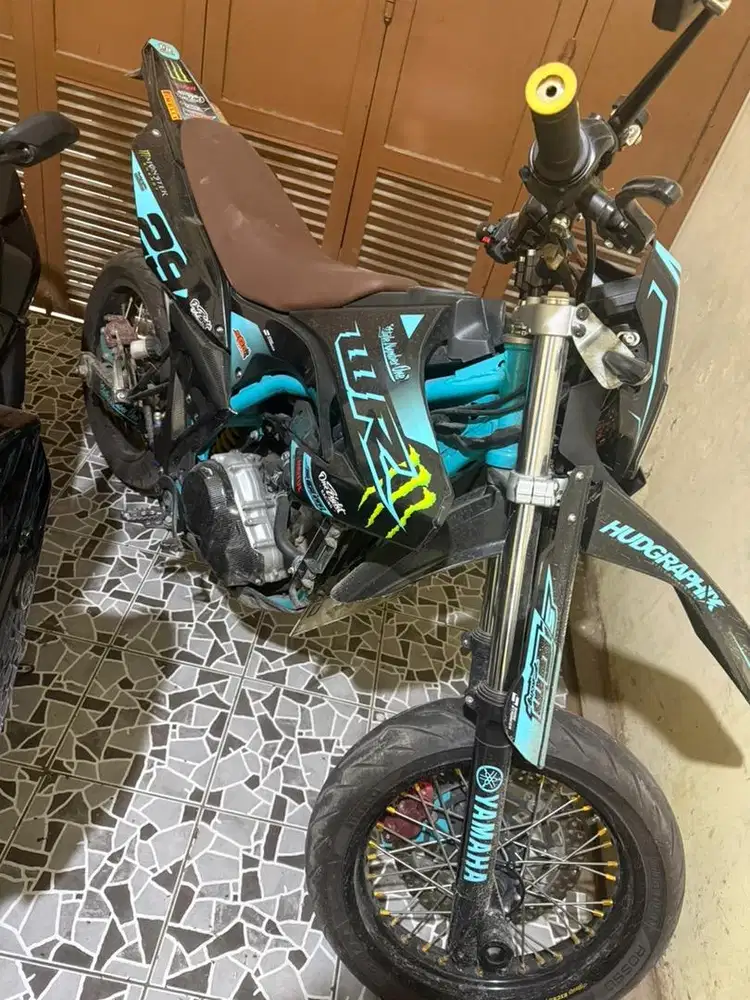 Supermoto wr150