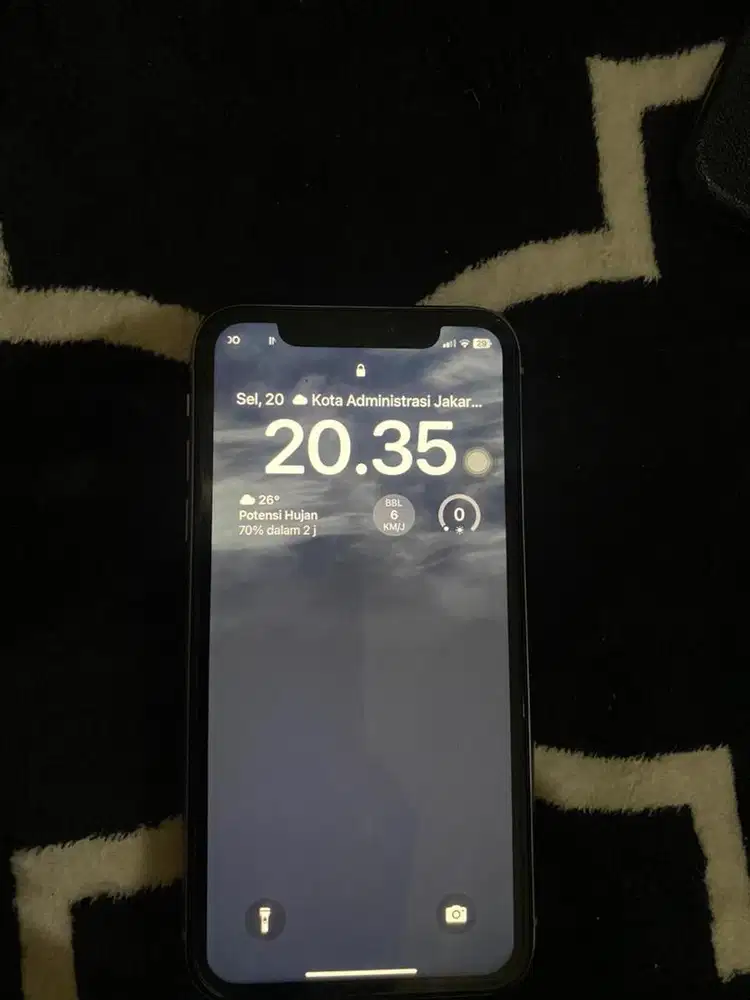 Iphone 11 64GB (purple)