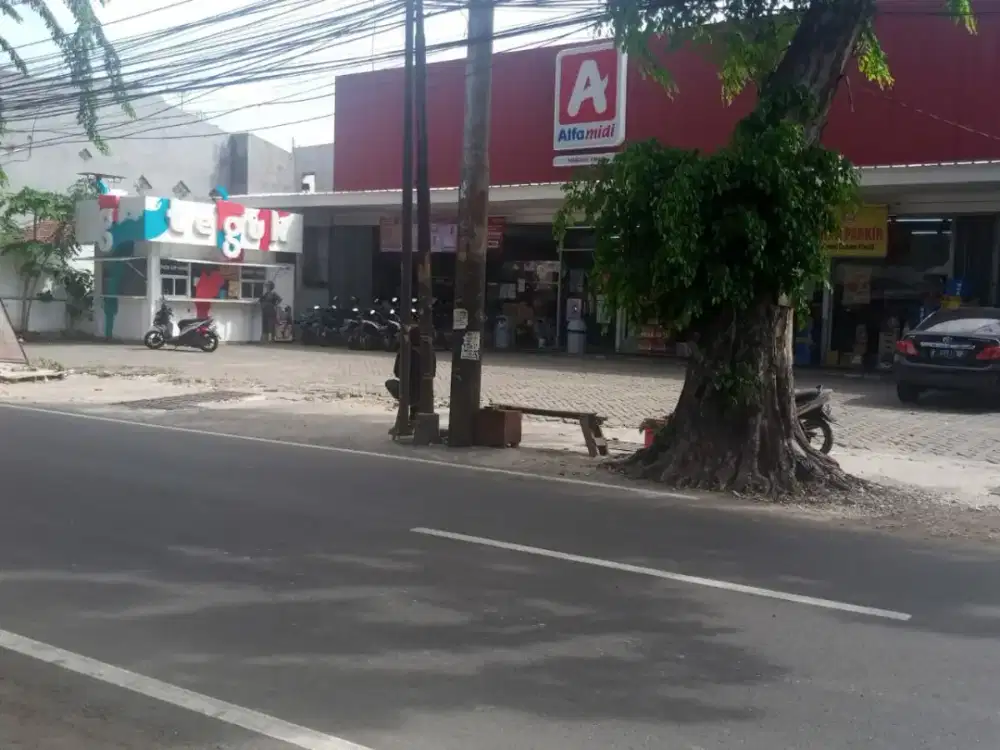 Rumah lokasi strategis