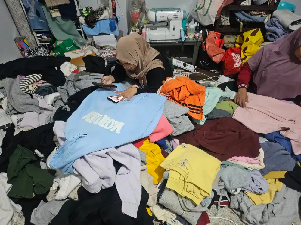 Dijual usaha baju thrifting