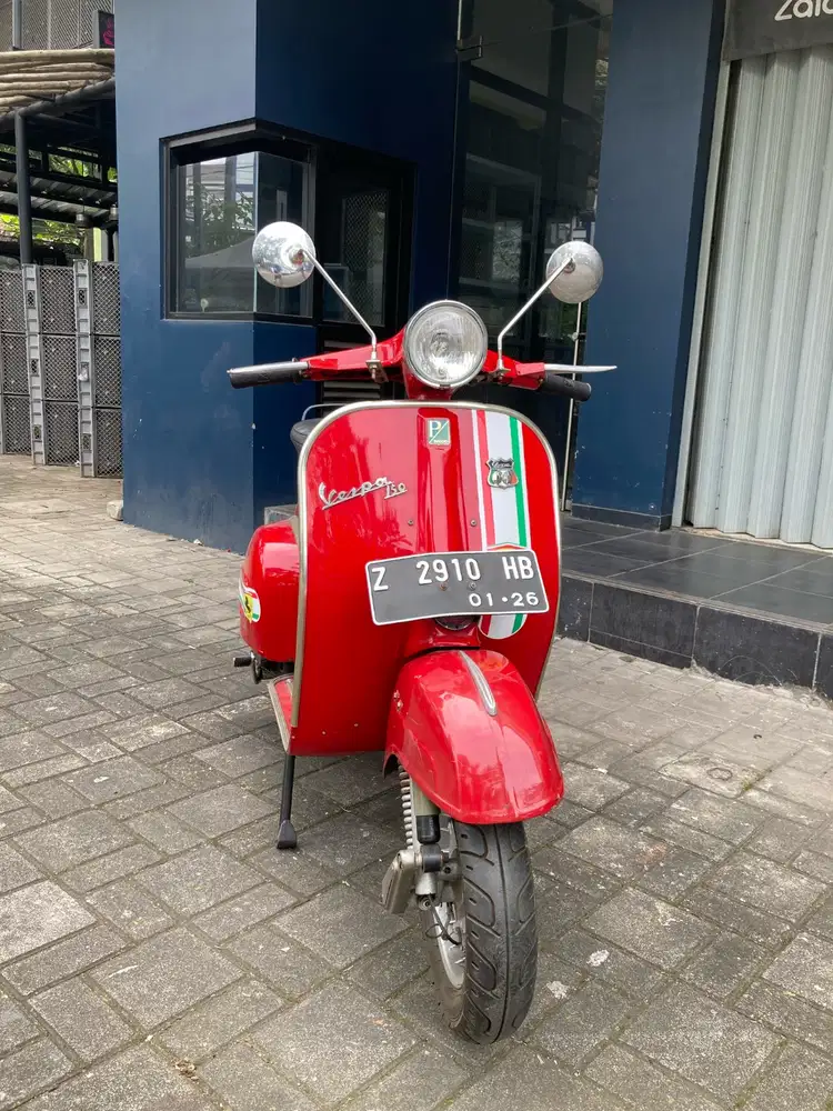 Vespa Super 150 tahun 1966