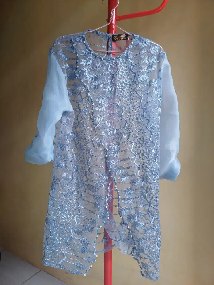 Atasan outer kebaya kondangan