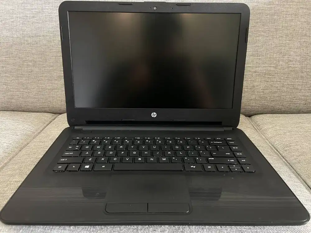 DIJUAL HP 14 - AM517TU Processor Intel Celeron RAM 4GB SSD 128GB GPU