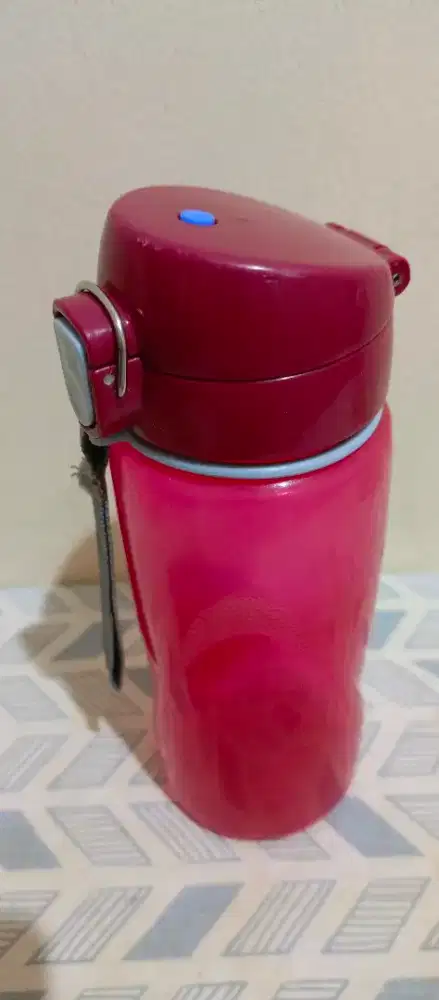 Tumbler/botol minum LionStar 650ml.Bahan plastik pp5.Masih layak pakai