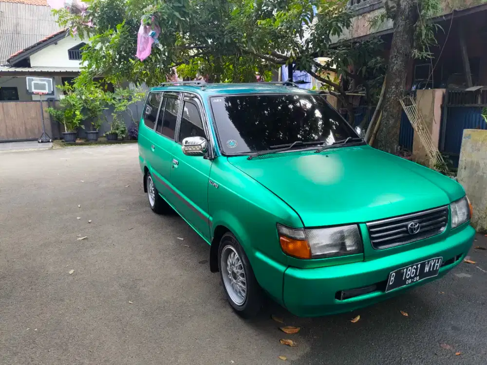 Toyota Kijang lgx1997 Bensin 1.8