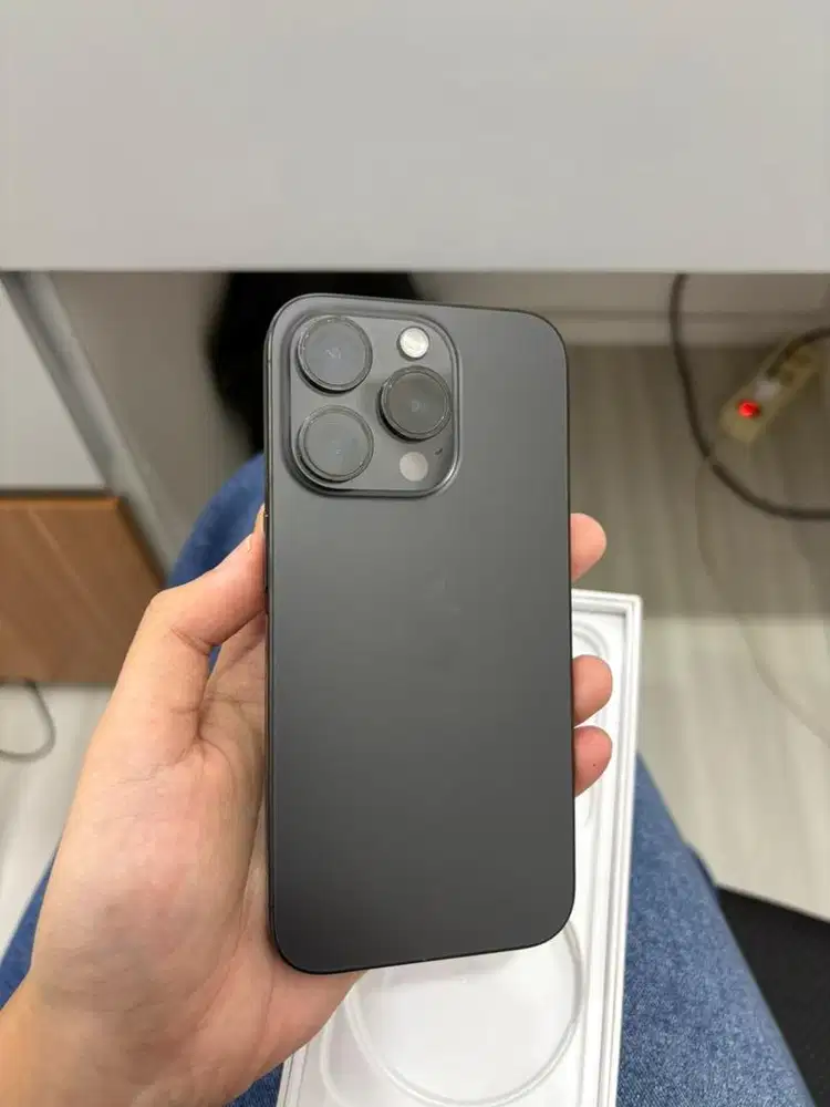 iphone 15pro 128 alloprator