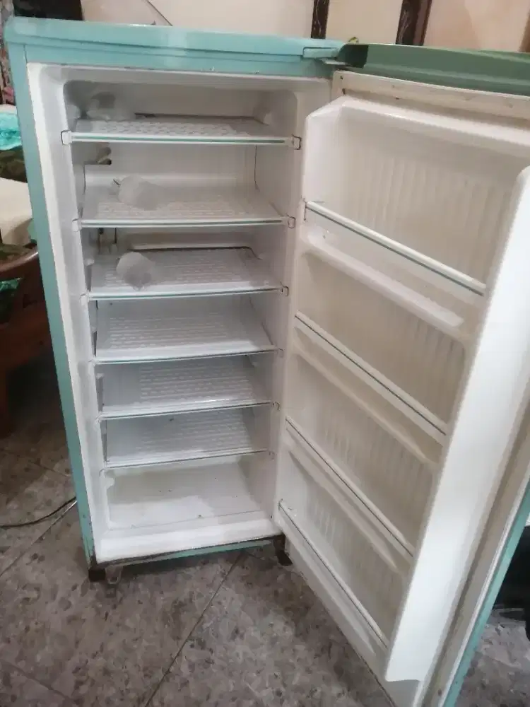 Freezer rak 6sab beku