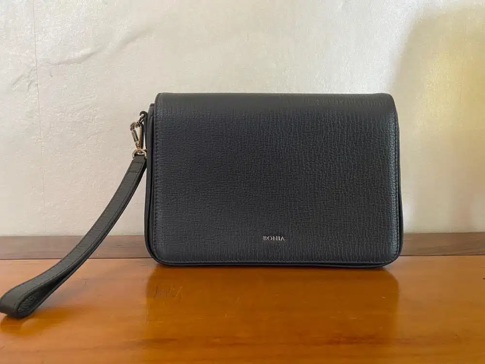 Bonia Hand Bag Clutch Leather