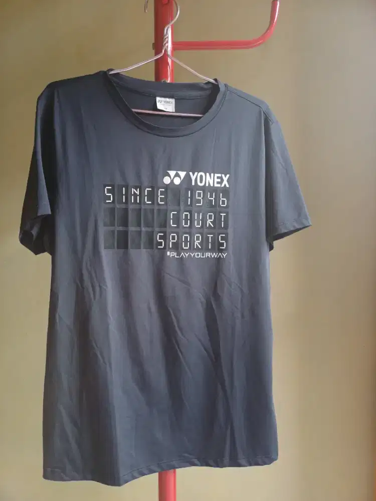 Kaos Yonex badminton perempuan