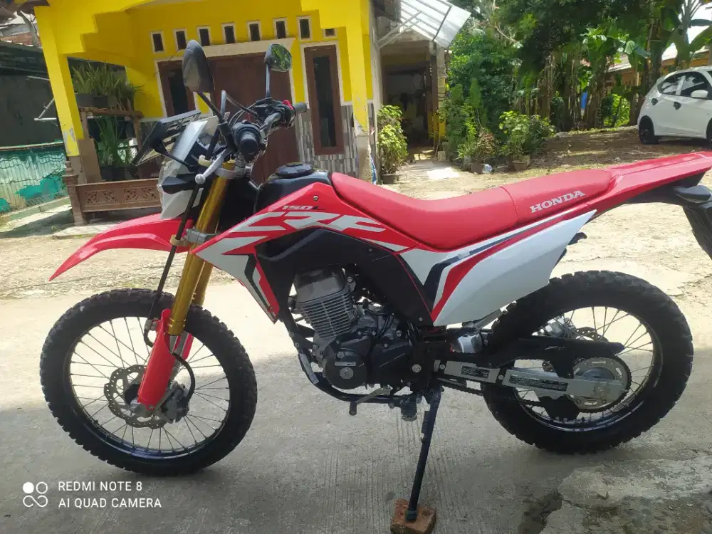 Honda crf 150cc KM 250