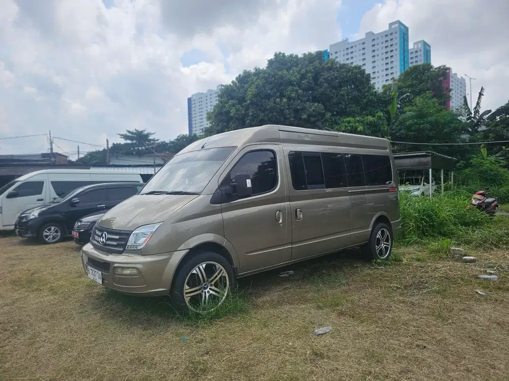 Maxus V80 2015 Bensin