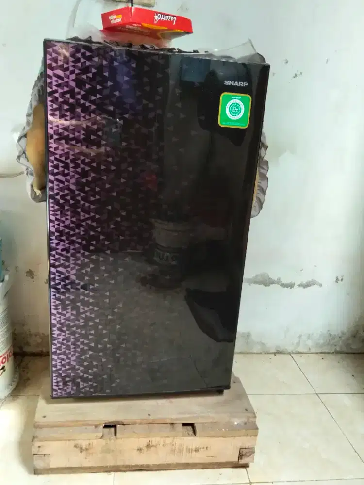 Dijual!! Kulkas Sharp 1 Pintu