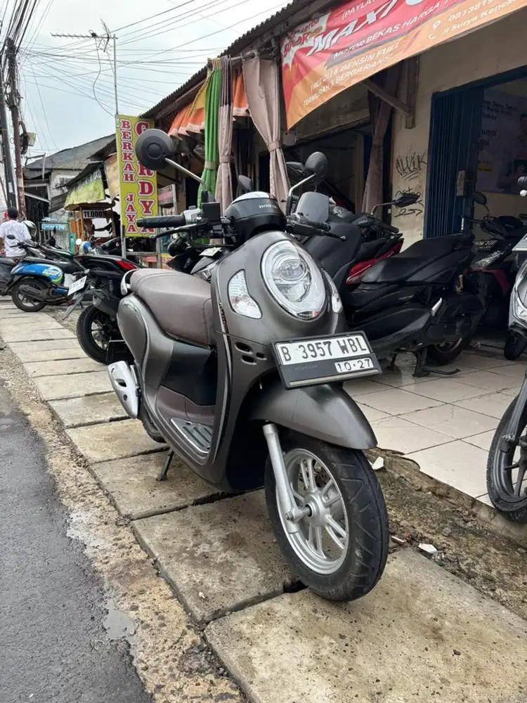 Scoopy 2022 Gress Keyless